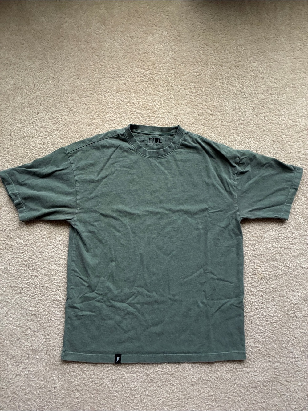 Cove Medium Men's Sage Green Crewneck T-Shirt